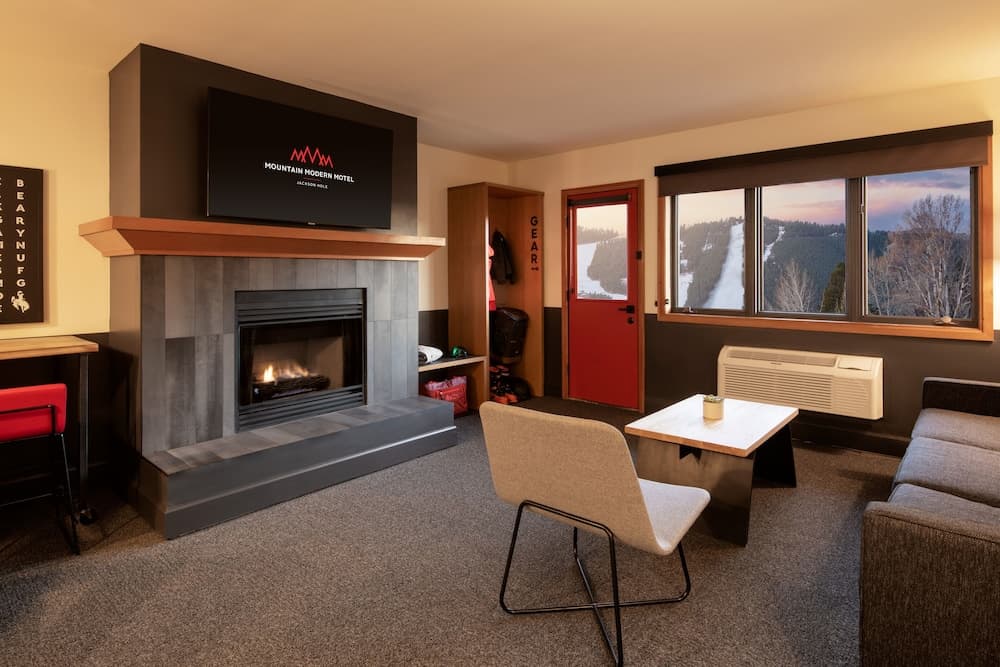 Suite, 1 King Bed with Sofa bed, Kitchen