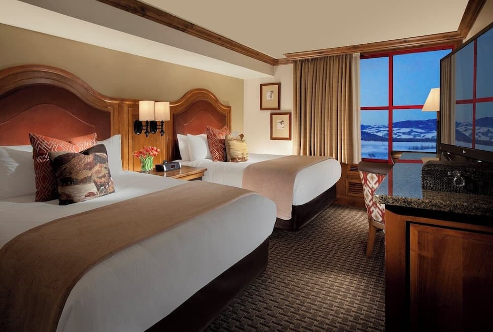 Deluxe Room, 2 Queen Beds